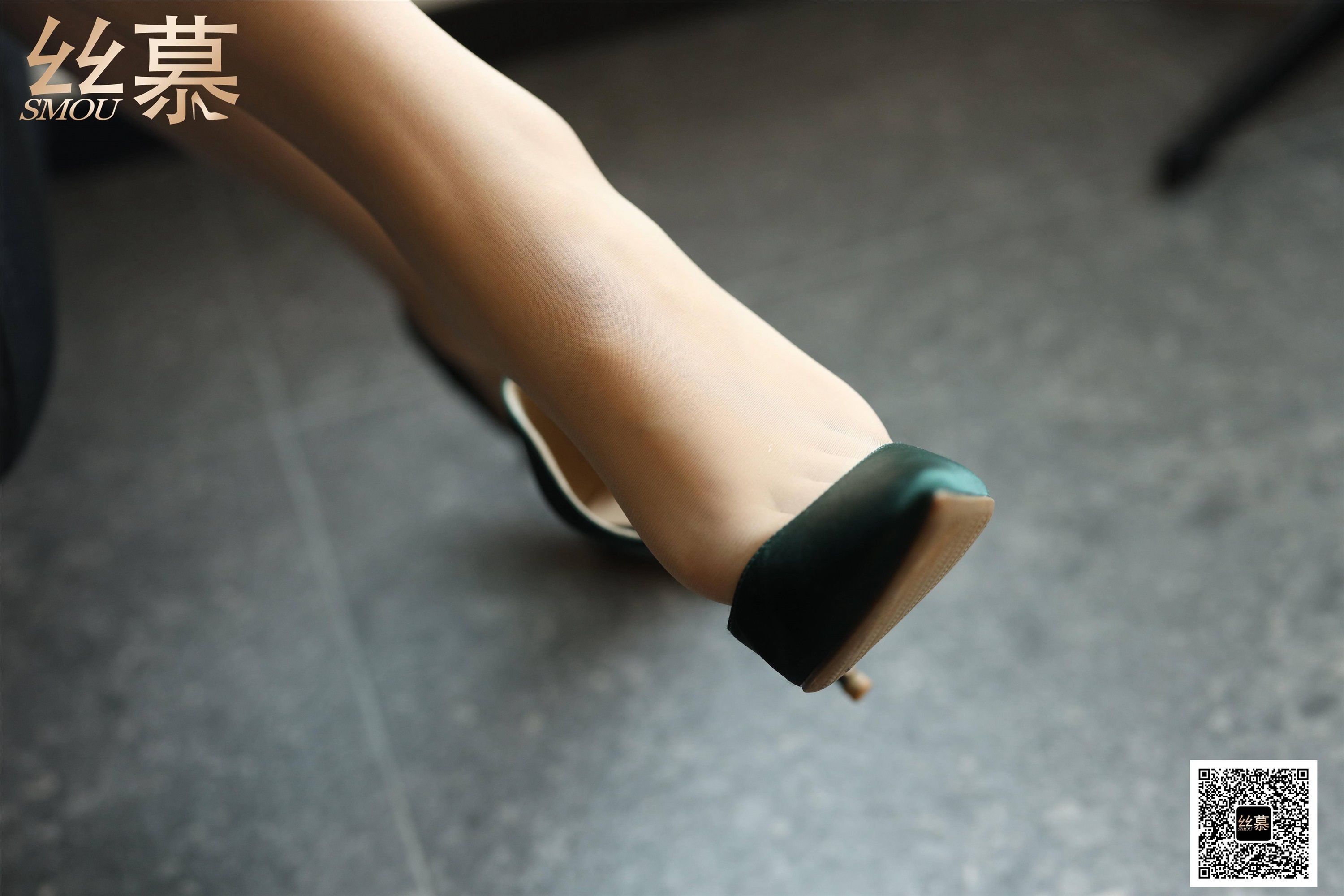 丝慕写真 SM406 天天一元 模特：芝芝《百褶裙经典穿搭》